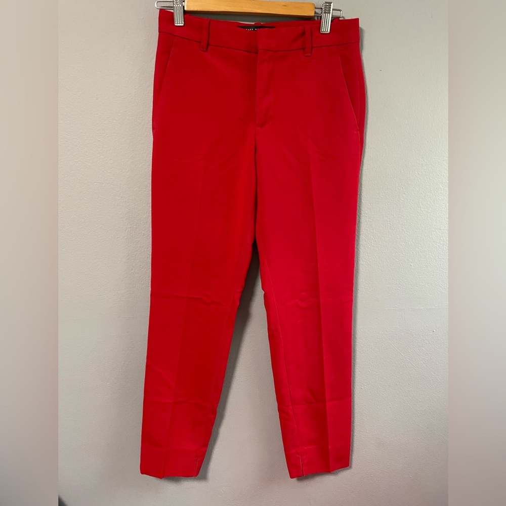 Zara cropped flat front side pockets red trousers. Size 2
